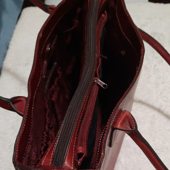 Fossil Deep Red Leather Vintage Business Tote Bag - Picture 11 of 12